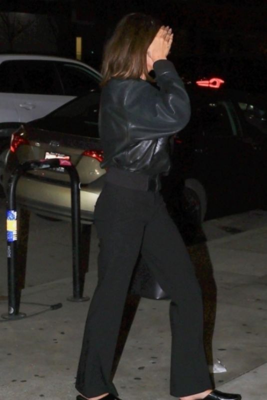 HAILEY BIEBER Out for Dinner at Jon & Vinny