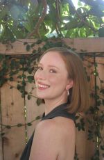 HANNAH EINBINDER - Instagram Photos and Video 12/23/2025