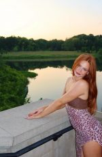 HARLEY HAISEL - Instagram Photos and Vidos 12/18/2025