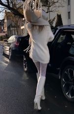ILONA ARSENTIEVA - Instagram Photos 11/30/2025
