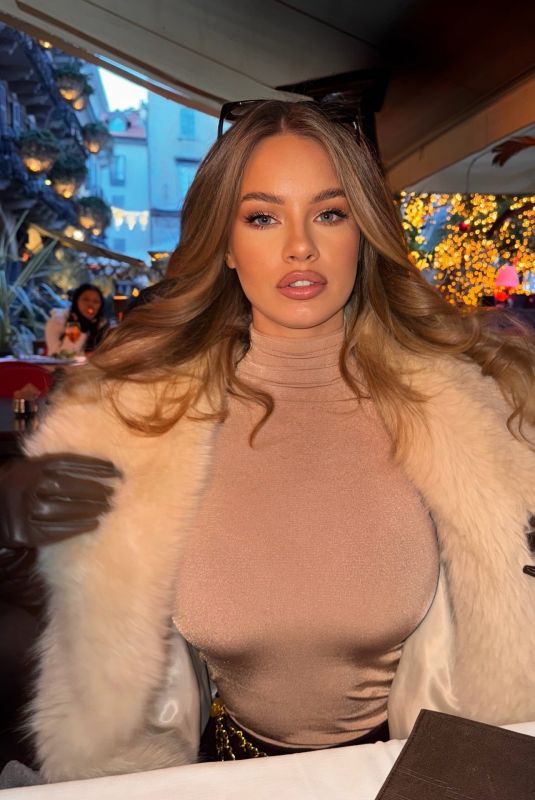 ILONA ARSENTIEVA - Instagram Photos 12/25/2025