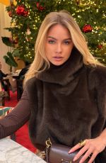 ILONA ARSENTIEVA - Instagram Photos 12/30/2025