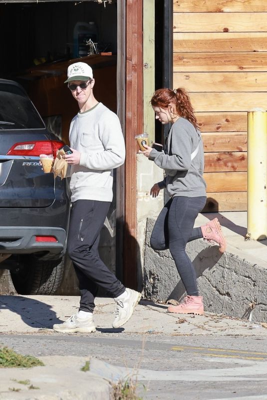 JOEY KING Out for Coffee After a Morning Hike at Griffith Park in Los Angeles 12/05/2025