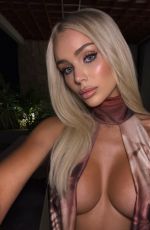 JULIA CAVANAGH - Instagram Photos 12/27/2025