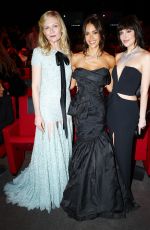 KIRSTEN DUNST at Opening Night Red Carpet for Giant at 2025 Red Sea International Film Festival in Jeddah 12/04/2025