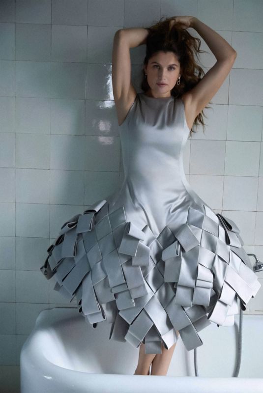 LAETITIA CASTA for Elle Magazine, France December 2025