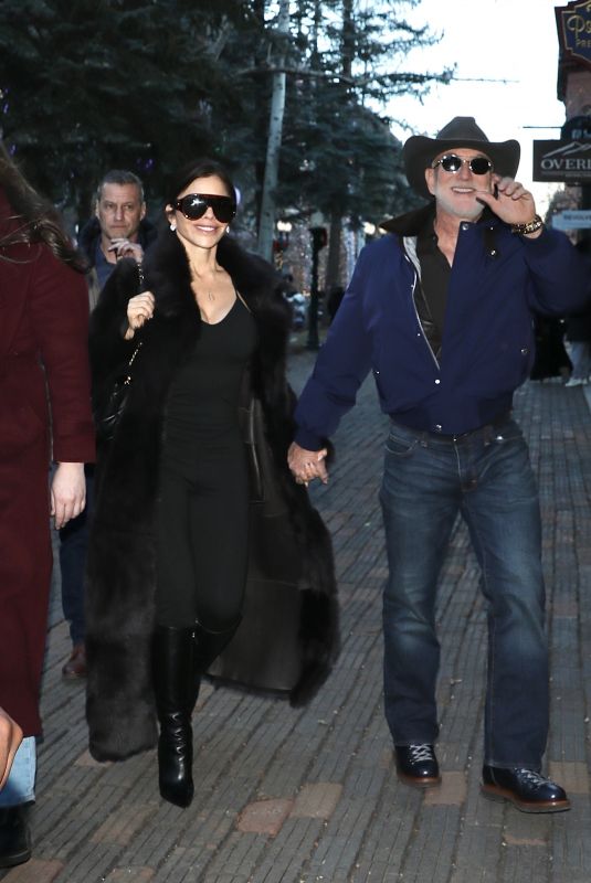 LAUREN SANCHEZ and Jeff Bezos Out Shopping at Bottega Veneta in Aspen 12/22/2025
