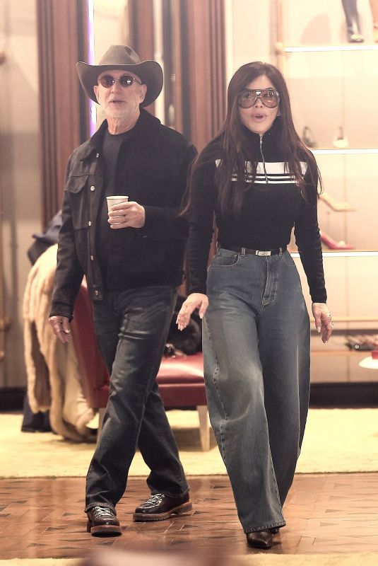 LAUREN SANCHEZ and Jeff Bezos Out Shopping at Gucci in Aspen 12/24/2025