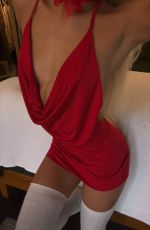 LEILA FALER - Instagram Photos 12/25/2025