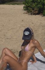 LEILA FALER - Instagram Photos and Video 12/09/2025