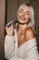 LENA GERCKE - Instagram Photos 12/29/2025