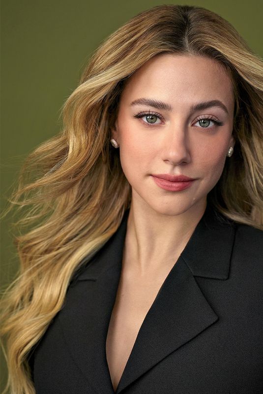 LILI REINHART for Forbes, Decmeber 2025