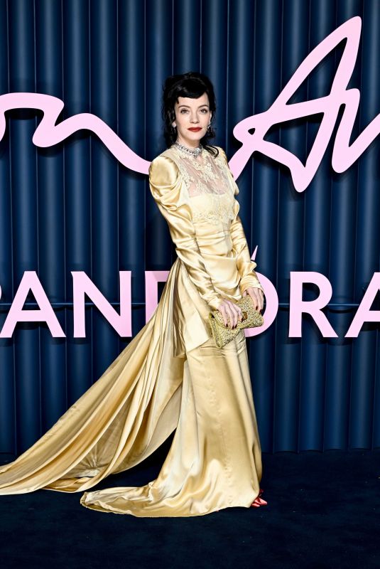 LILY ALLEN at Fashion Awards 2025 in London 12/01/2025