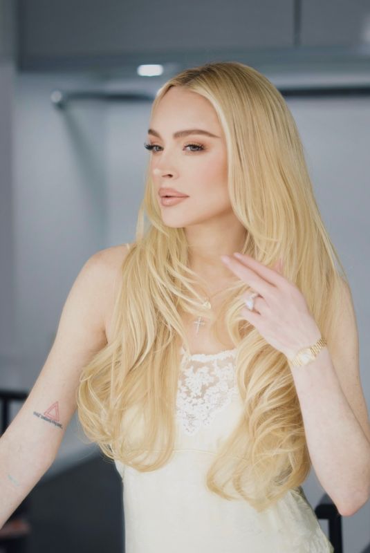 LINDSAY LOHAN - Instagram Photos 12/07/2025