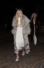 LINDSEY VONN Out for Christmas Dinner at Casa Tua in Aspen 12/25/2025