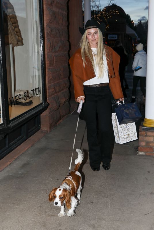 LINDSEY VONN Out for Christmas Shopping in Aspen 12/24/2025