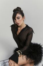 LUANA BARRON for Revista Signature, December 2025