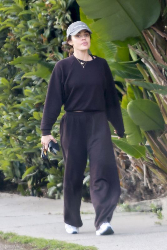 LUCY HALE Heading to Le Pain Quotidien in Studio City 12/27/2025