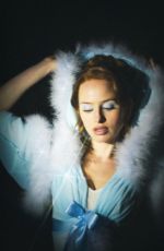 MADELAINE PETSCH - Christmas Photoshoot, December 2025