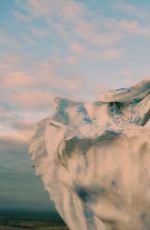 MARGOT ROBBIE for Vogue UK, January 2026
