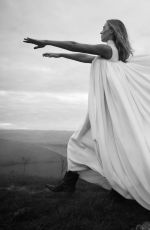 MARGOT ROBBIE for Vogue UK, January 2026