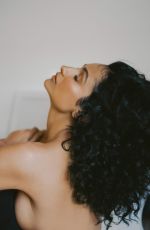 NAZANIN MANDI - Instagram Photos 12/30/2025