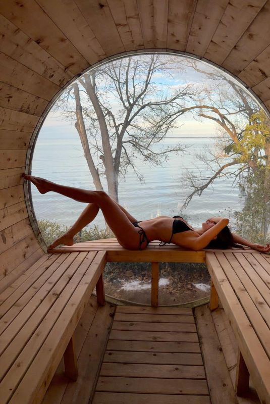 NINA DOBREV - Instagram Photo and Video 12/27/2025