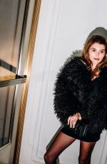 OLIVIA JADE at Michael Kors Rockefeller Center Tree Lighting in New York City 12/03/2025
