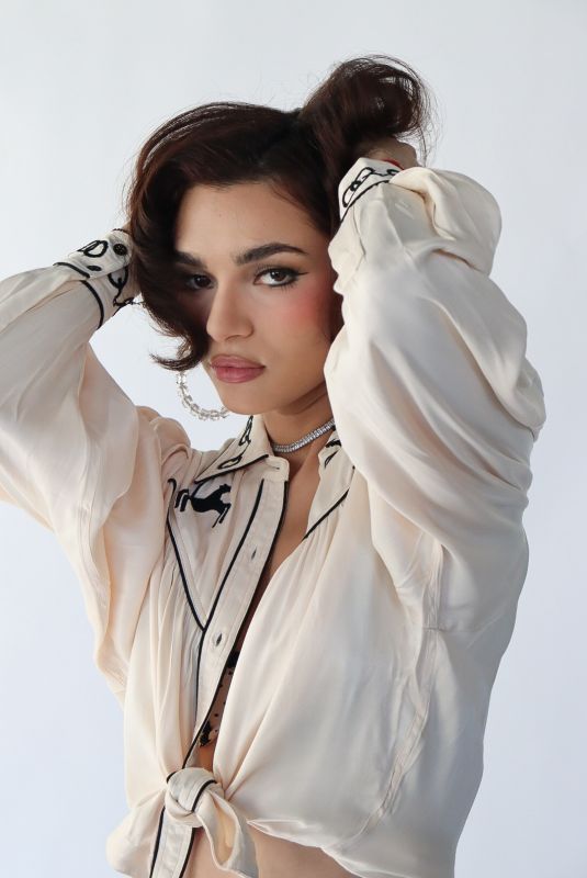 PAULINA CHAVEZ for Galore, December 2025