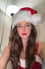 RACHEL PIZZOLATO - Instagram Photos 12/16/2025