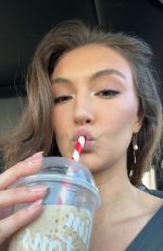 RACHEL PIZZOLATO - Instagram Photos 12/17/2025