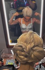 RACHEL ZEGLER - Instagram Photos 12/23/2025