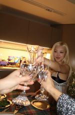 ROSE - Instagram Photos 12/24/2025