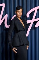 SABRINA ELBA at Fashion Awards 2025 in London 12/01/2025