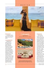 SALMA HAYEK ini Sports Illustrated Swimsuit Issue, May 2025