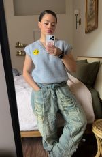 SARAH JEFFERY - Instagram Photos 12/18/2025