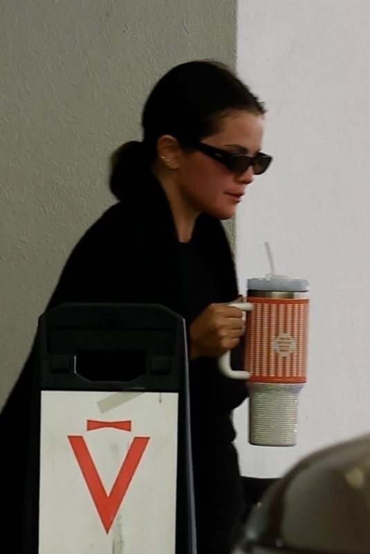 SELENA GOMEZ Leaves a Dermatology Office in Beverly Hills 12/23/2025