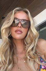 SOPHIA LUDERS - Instagram Photos and Video 12/29/2025