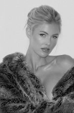 SOPHIA LUDERS - Instagram Photos and Video 12/29/2025