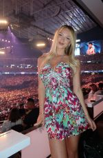 SYDNEY THOMAS - Instagram Photos 12/27/2025