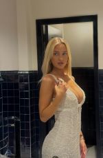 SYDNEY THOMAS - Instagram Photos 12/27/2025