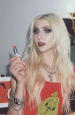TAYLOR MOMSEN - Instagram Photos 12/02/2025