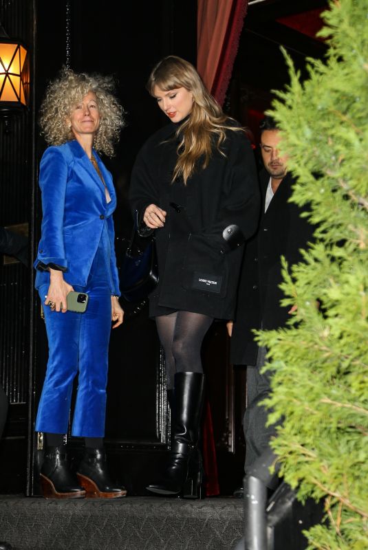 TAYLOR SWIFT and ESTEA HAIM at Chez Margaux in New York City December 12/09/2025