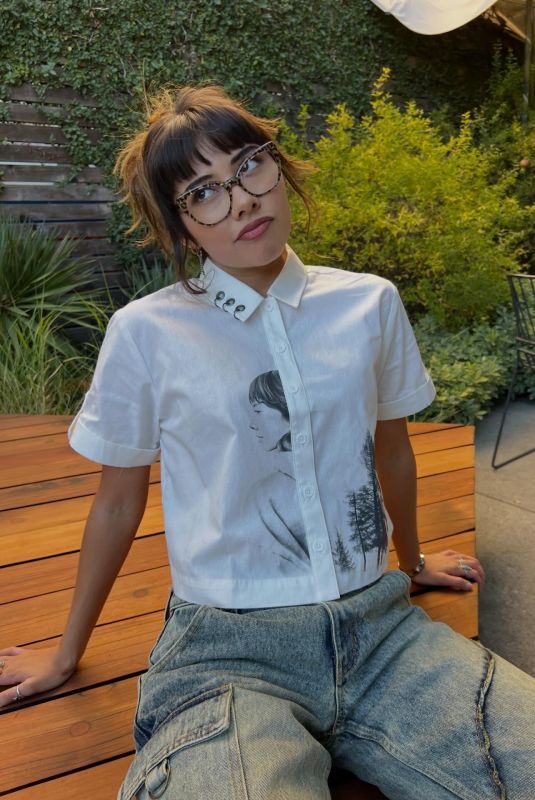 XOCHITL GOMEZ - Instagram Photos 12/09/2025