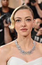 AMANDA SEYFRIED at 83rd Annual Golden Globe Awards in Beverly Hills 01/11/2026