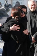 ANNE HATHAWAY at Funeral of Valentino Garavani at Basilica di Santa Maria degli Angeli e dei Martiri in Rome 01/23/2026