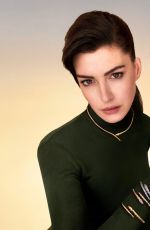 ANNE HATHAWAY for Bvlgari Serpenti 2026