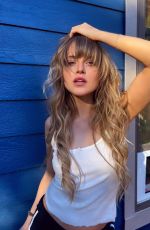 ANNE WINTERS - Instagram Photos 01/12/2026