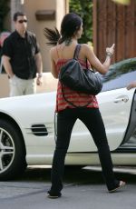 AUDRINA PATRIDGE Arrives at Her Home in Los Angeles 06/10/2008