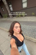 AVA ALLAN - Instagram Photos 01/01/2026